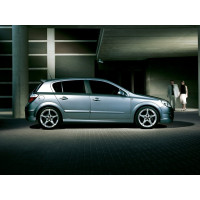 Внутрішня арка/підкрилок для Chevrolet  Astra II (2006–2008)